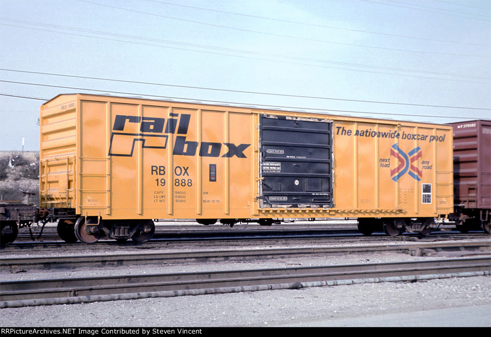 PCF built Railbox car RBOX #19888